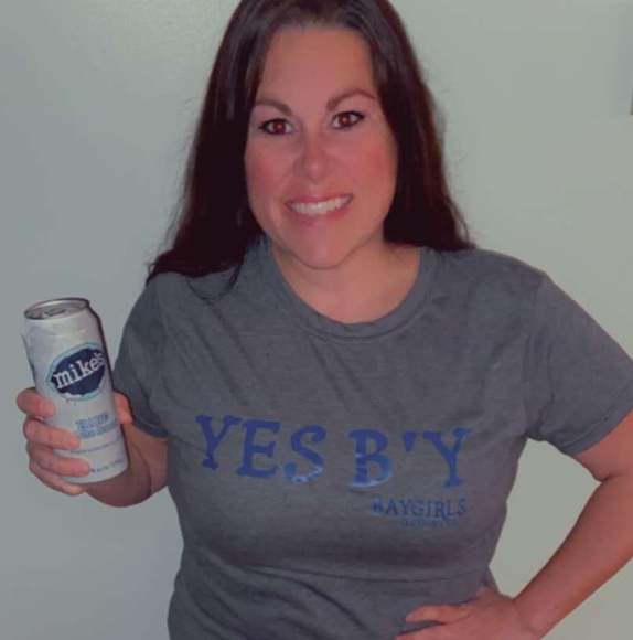 Meet your Posher, Jessica - Picture 1 of 1